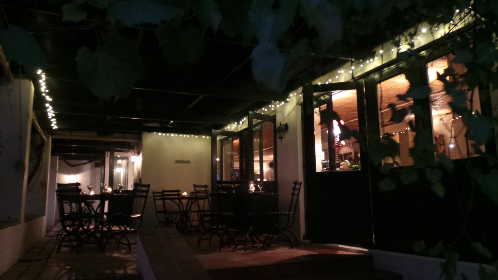 Courtyard Hotel14